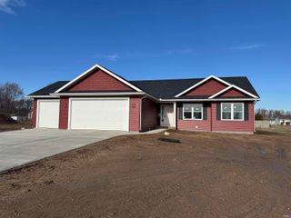 30579 Carrie Drive, Elkhart, IN 46516