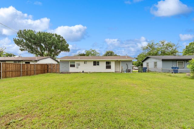 517 Hardy Drive, Garland, TX 75041