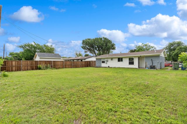 517 Hardy Drive, Garland, TX 75041