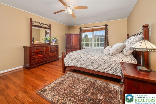 2189 Beechwood Street, Upper Macungie Twp, PA 18069