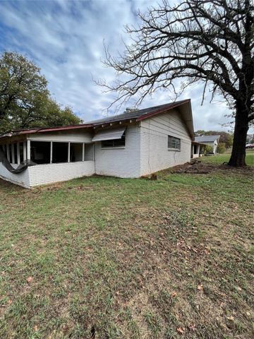 402 Highland Boulevard, Oak Point, TX 75068