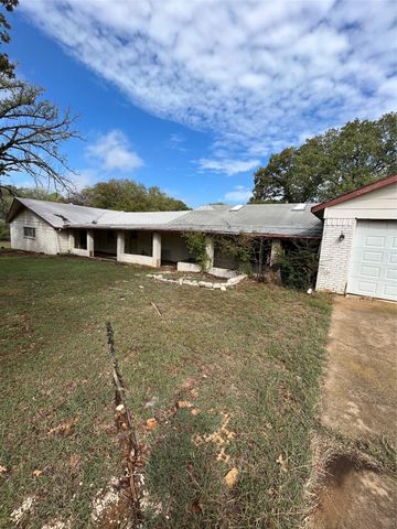 402 Highland Boulevard, Oak Point, TX 75068