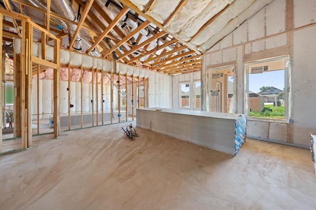 5009 Vine Cliff Road, Mustang, OK 73064