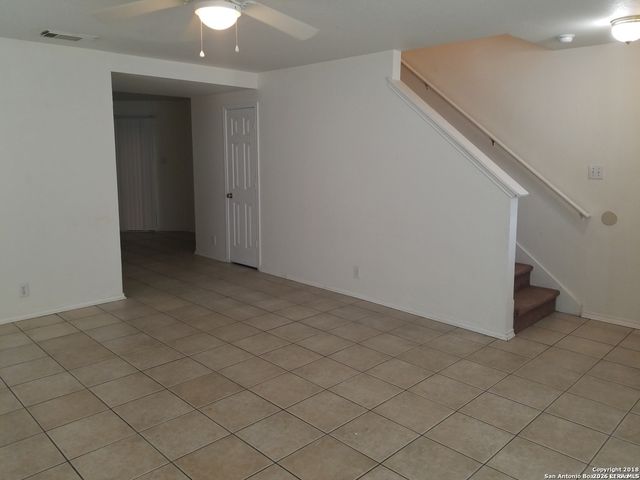 30 Torreys Post, San Antonio, TX 78240