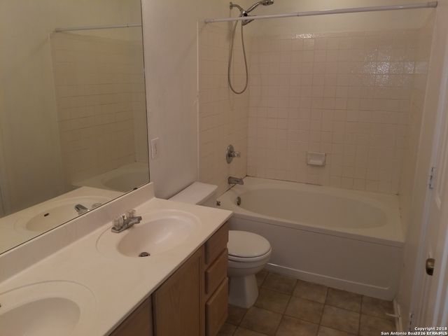 30 Torreys Post, San Antonio, TX 78240