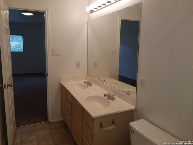 30 Torreys Post, San Antonio, TX 78240