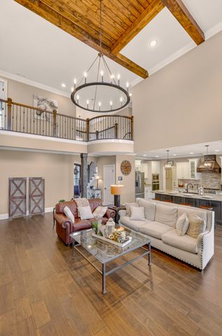 1591 N Lovvorn Rd, Christiana, TN 37037