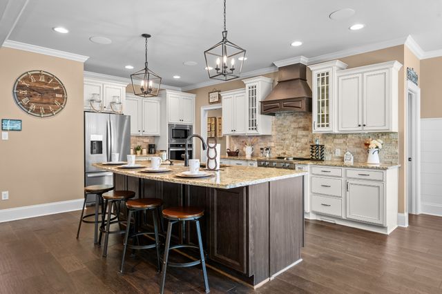 1591 N Lovvorn Rd, Christiana, TN 37037