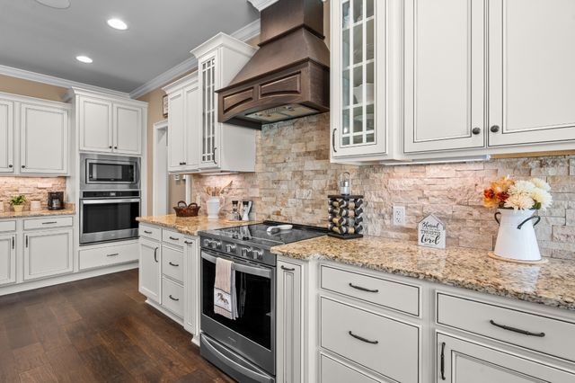 1591 N Lovvorn Rd, Christiana, TN 37037