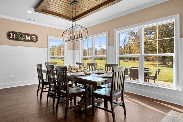 1591 N Lovvorn Rd, Christiana, TN 37037