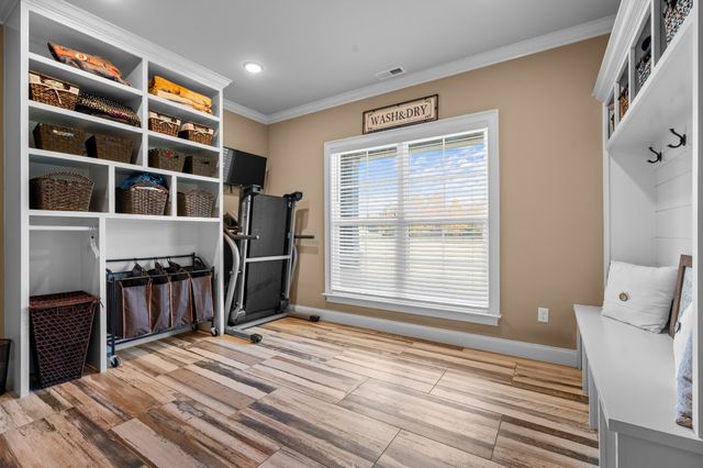 1591 N Lovvorn Rd, Christiana, TN 37037