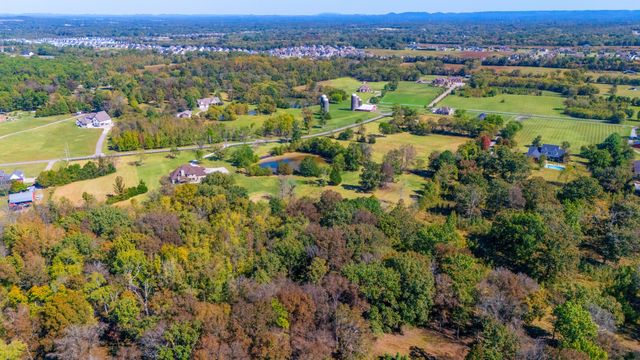 1591 N Lovvorn Rd, Christiana, TN 37037