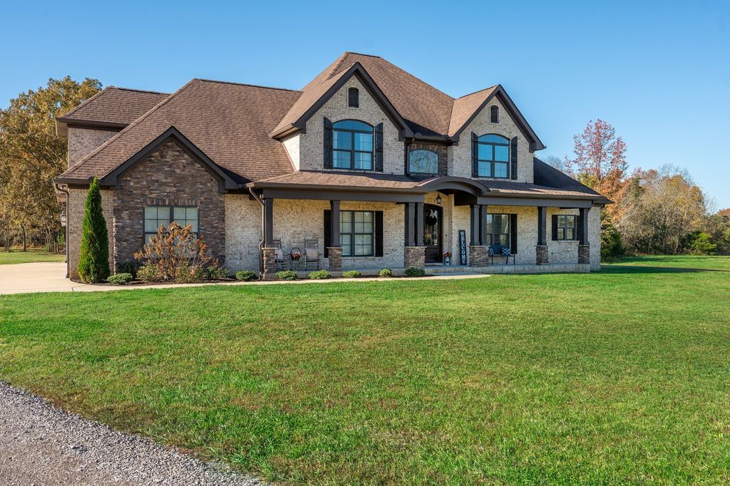 1591 N Lovvorn Rd, Christiana, TN 37037