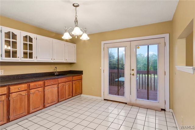 1009 Yellowhammer, Northport, AL 35476