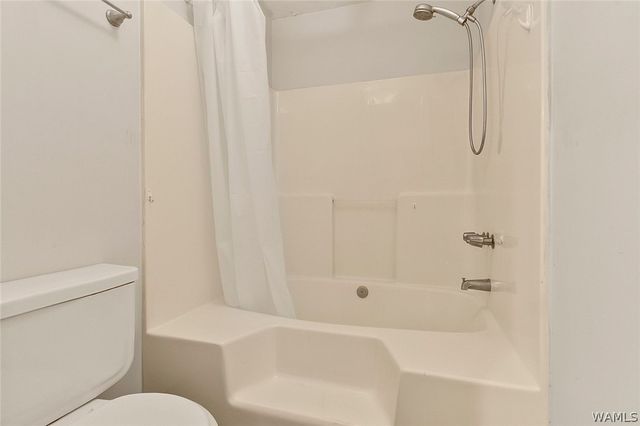 1009 Yellowhammer, Northport, AL 35476