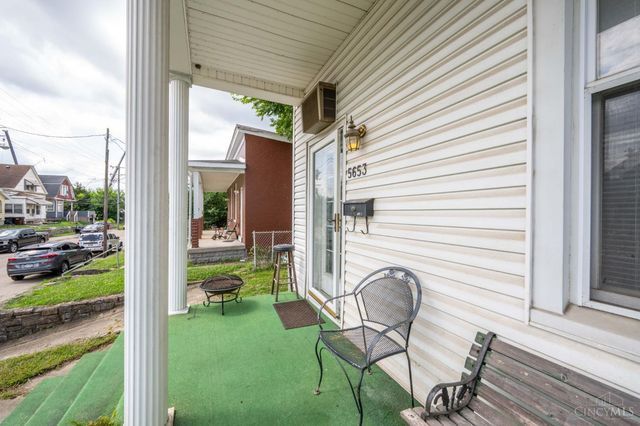 5653 Prosser Avenue, Elmwood Place, OH 45216
