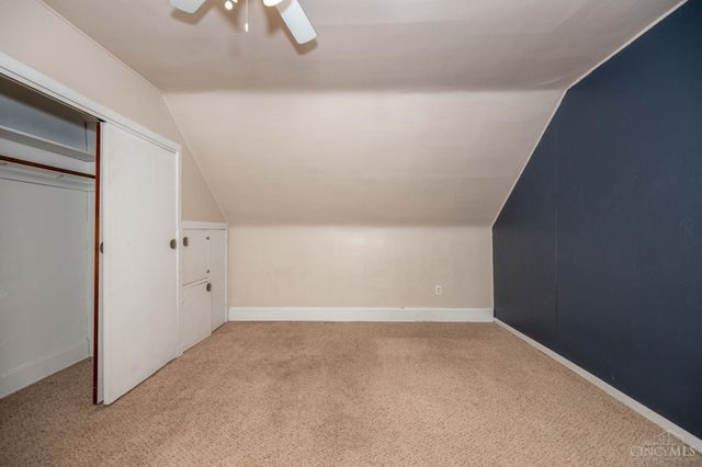 5653 Prosser Avenue, Elmwood Place, OH 45216
