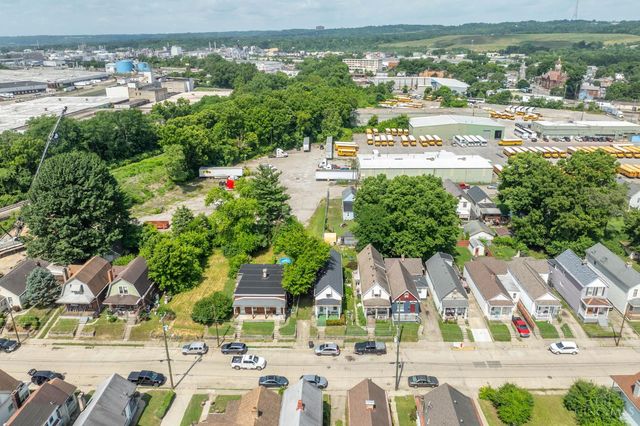 5653 Prosser Avenue, Elmwood Place, OH 45216
