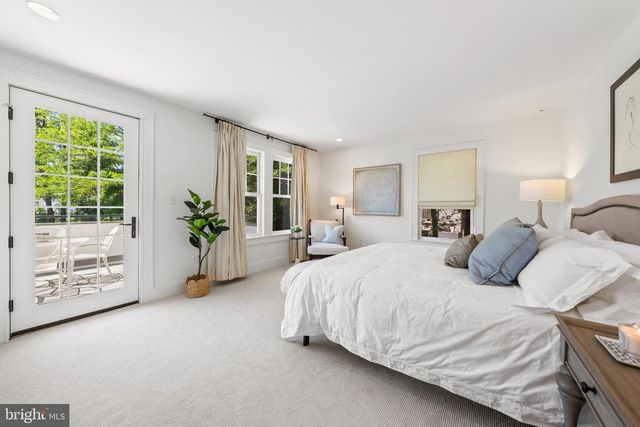 3612 MACOMB ST NW, Washington, DC 20016