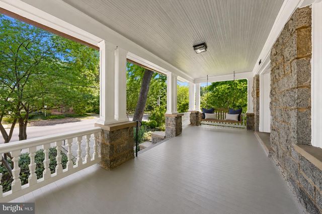 3612 MACOMB ST NW, Washington, DC 20016