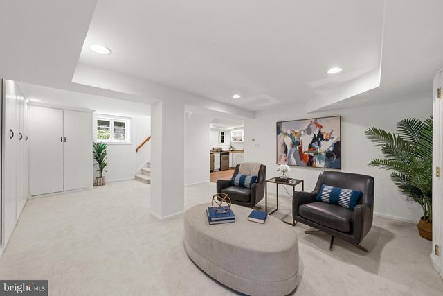 3612 MACOMB ST NW, Washington, DC 20016
