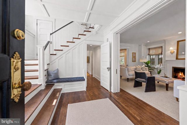 3612 MACOMB ST NW, Washington, DC 20016