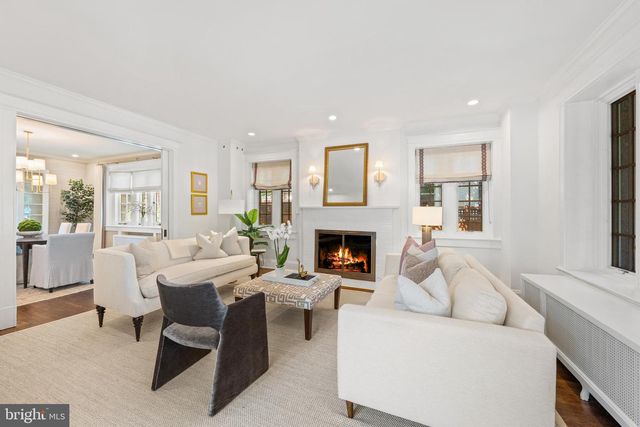 3612 MACOMB ST NW, Washington, DC 20016