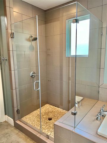 5402 Avenue F A, Austin, TX 78751