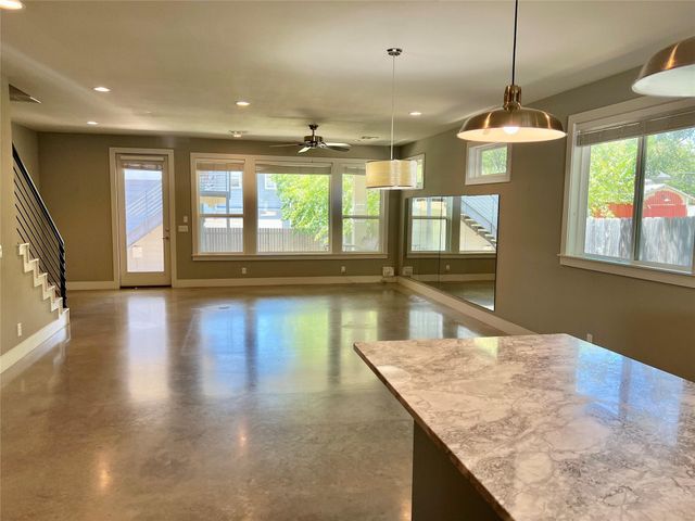 5402 Avenue F A, Austin, TX 78751