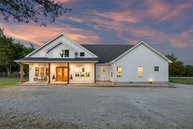 323 Northstar Road, Fate, TX 75189