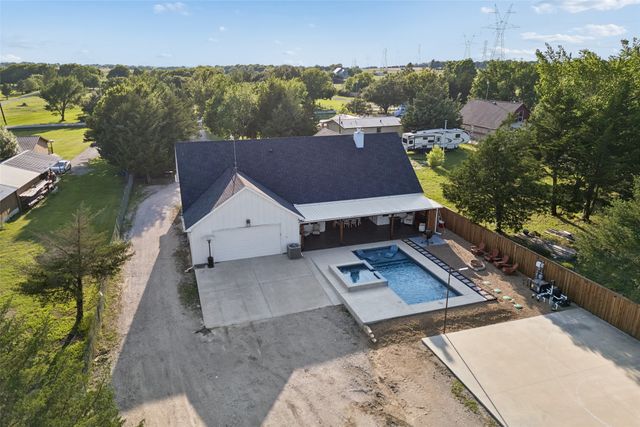 323 Northstar Road, Fate, TX 75189