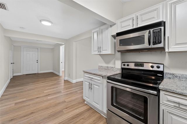 206 E FRIERSON AVENUE, Tampa, FL 33603