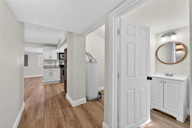 206 E FRIERSON AVENUE, Tampa, FL 33603