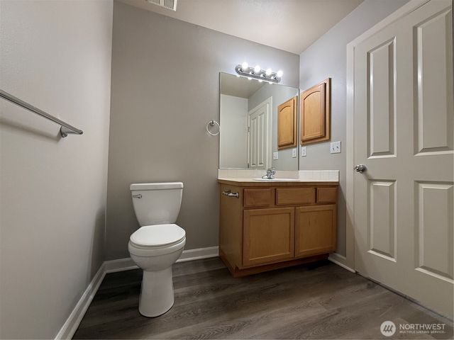 8412 NW Jeatran Place, Silverdale, WA 98383