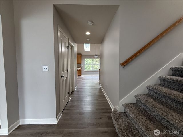 8412 NW Jeatran Place, Silverdale, WA 98383
