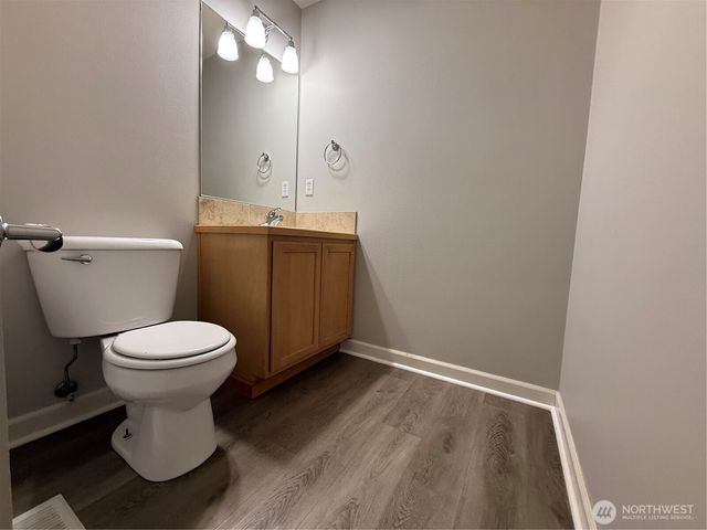 8412 NW Jeatran Place, Silverdale, WA 98383