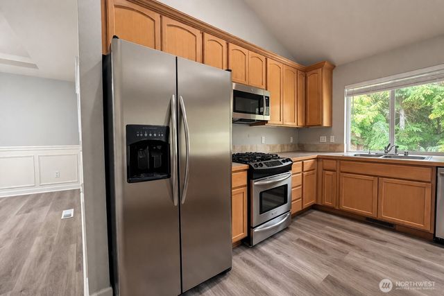 8412 NW Jeatran Place, Silverdale, WA 98383