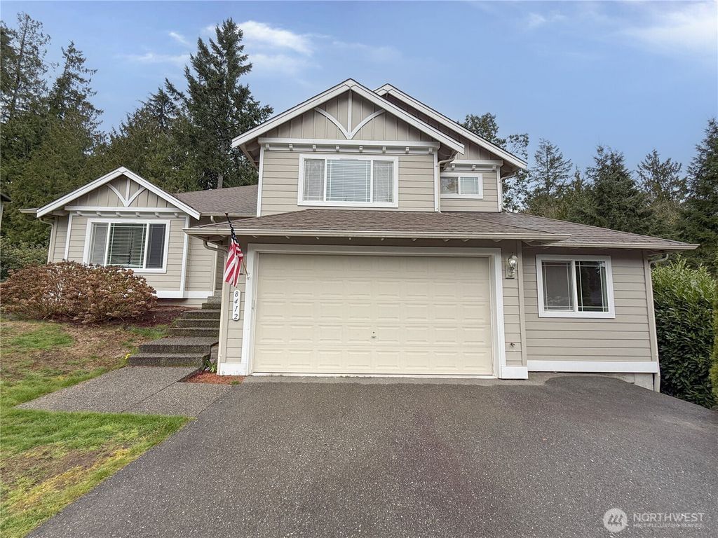 8412 NW Jeatran Place, Silverdale, WA 98383