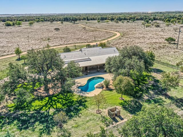 419 Spears Ranch RD, Jarrell, TX 76537