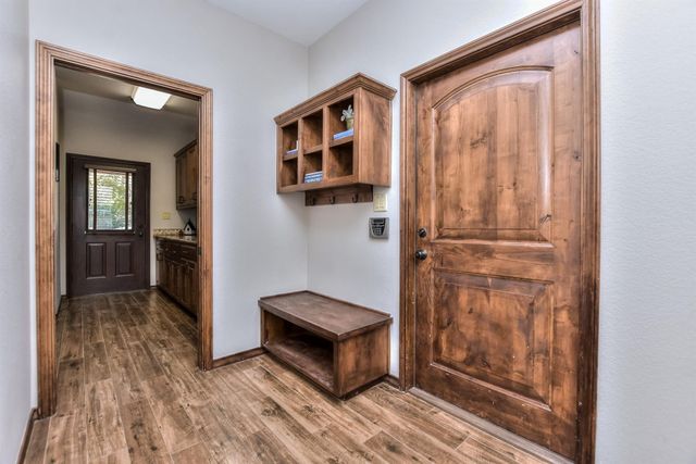 419 Spears Ranch RD, Jarrell, TX 76537