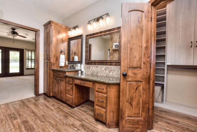 419 Spears Ranch RD, Jarrell, TX 76537