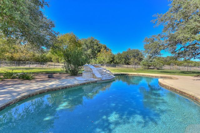 419 Spears Ranch RD, Jarrell, TX 76537