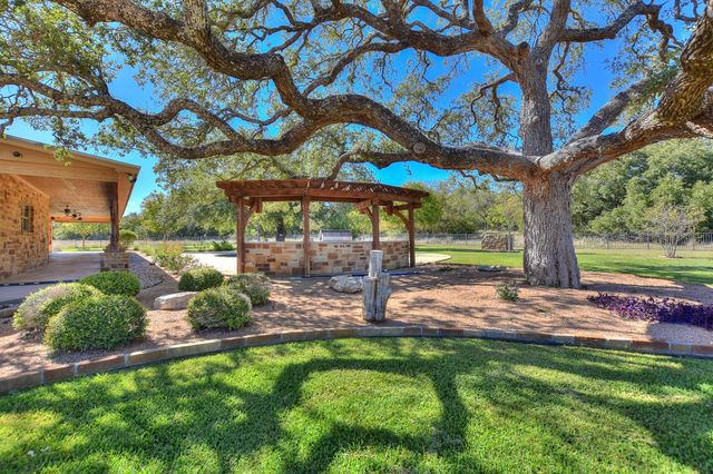 419 Spears Ranch RD, Jarrell, TX 76537