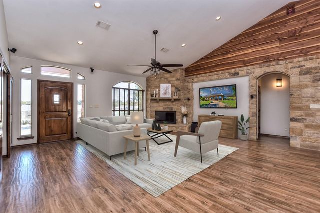 419 Spears Ranch RD, Jarrell, TX 76537