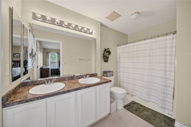 5334 Jillian Lane, Cicero, NY 13029