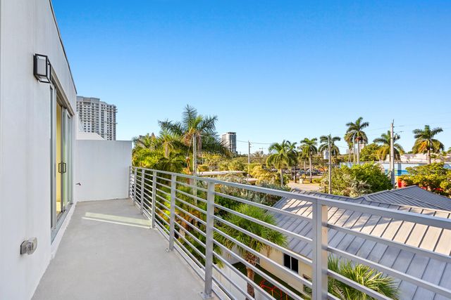 11 SE 11th Avenue, Fort Lauderdale, FL 33301