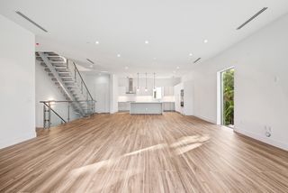 11 SE 11th Avenue, Fort Lauderdale, FL 33301