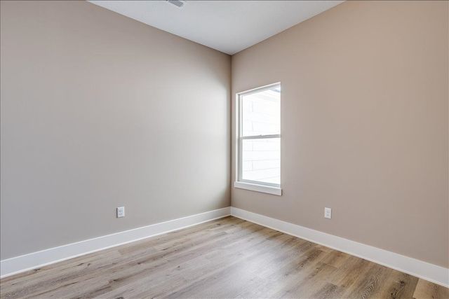 5564 N Sandkey Ct., Wichita, KS 67204