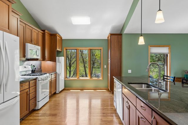 8991 Montegue Terrace, Brooklyn Park, MN 55443