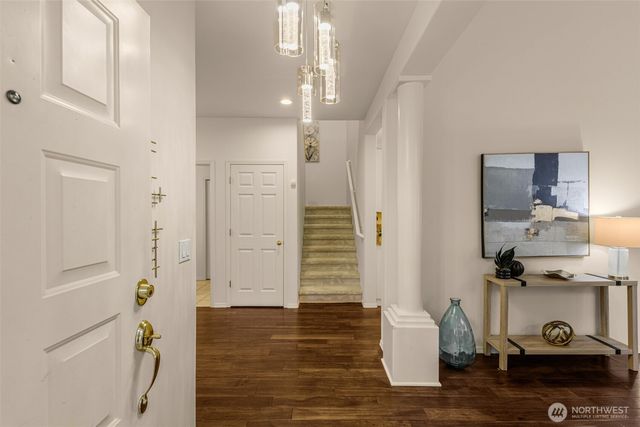 18391 NE 97th Court, Redmond, WA 98052